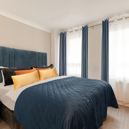 Explore The Most Exquisite West-End From A Harrods Family And Couple Home Londra Exterior foto